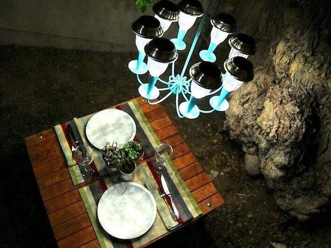 Solar Metal Chandelier Glow
