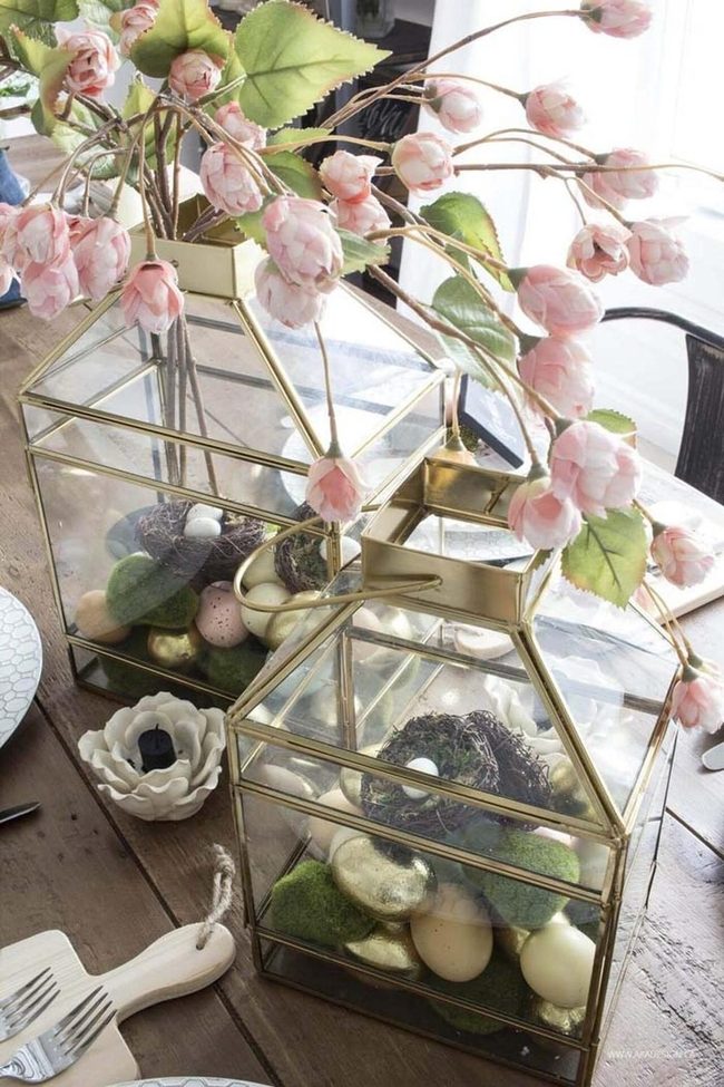 Gold Glass Spring Centerpieces