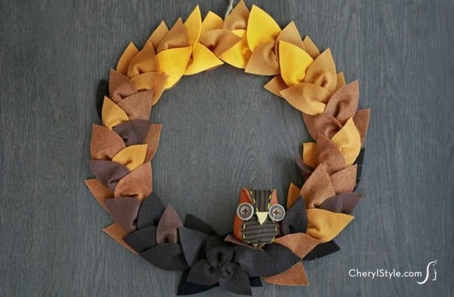 Autumn Felt Leaves Wreath