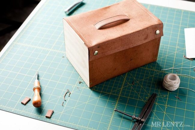 Dark Brown Leather Craftsman'S Box