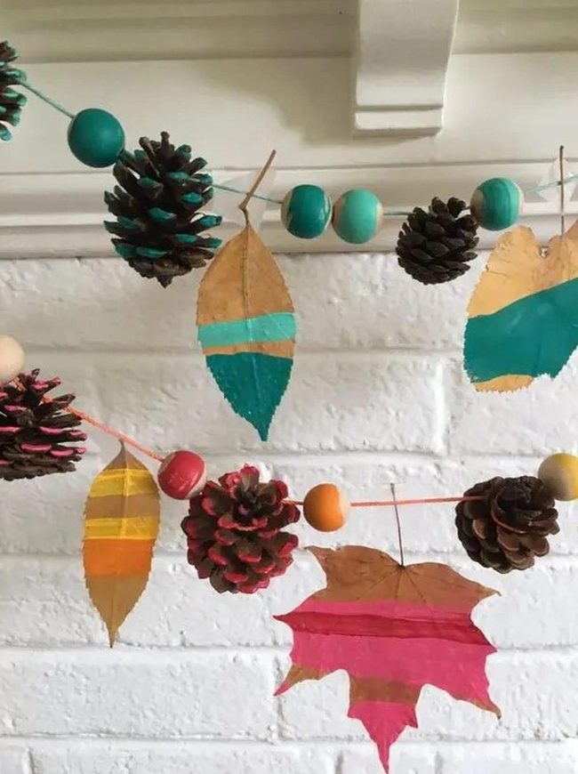 Striped Fall Garland Statement