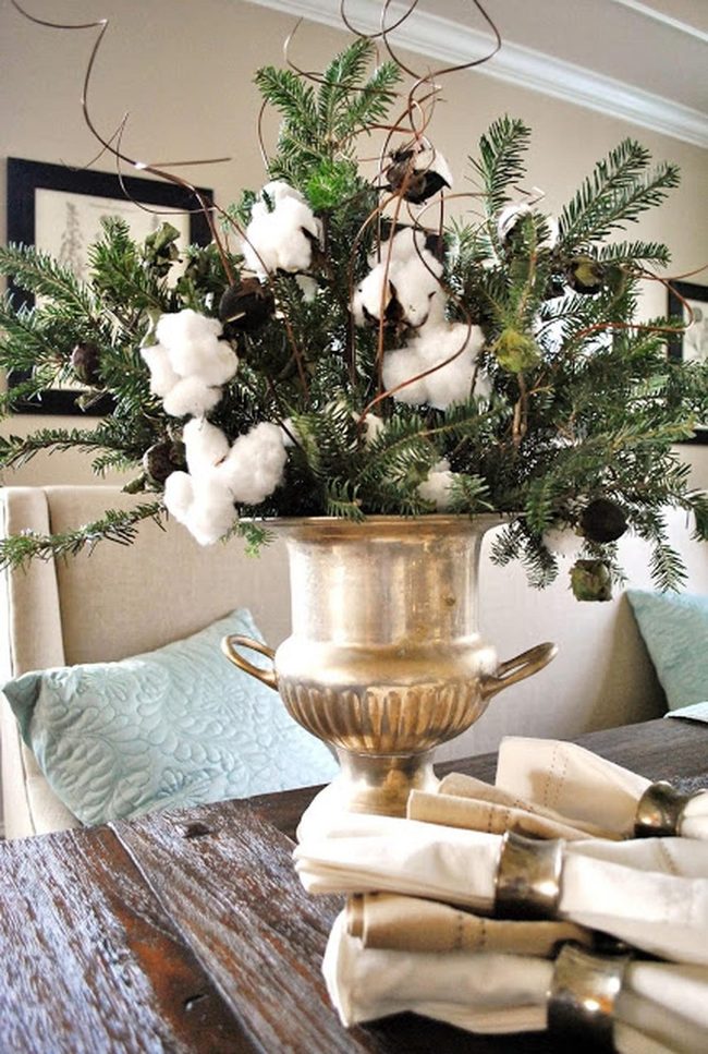 Green Pine Gold Elegance