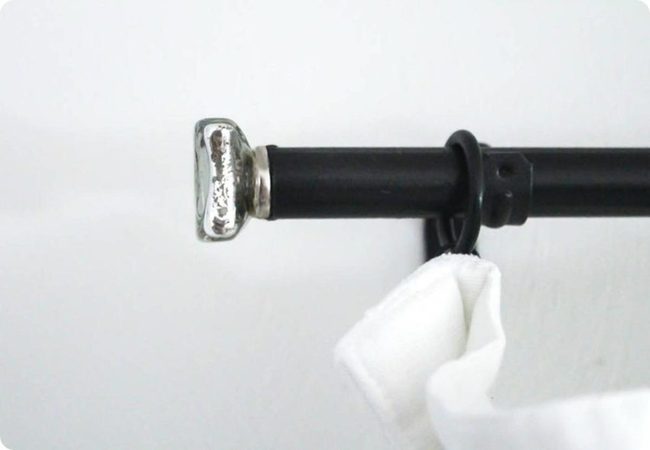 Black Rod Silver Accents White