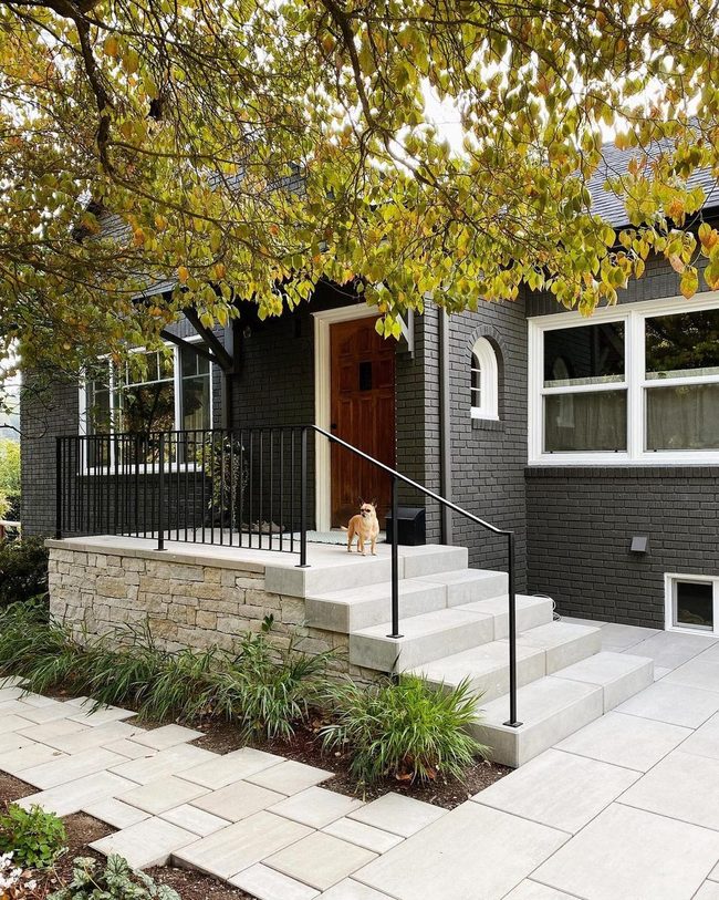 Black Brick Staircase Statement