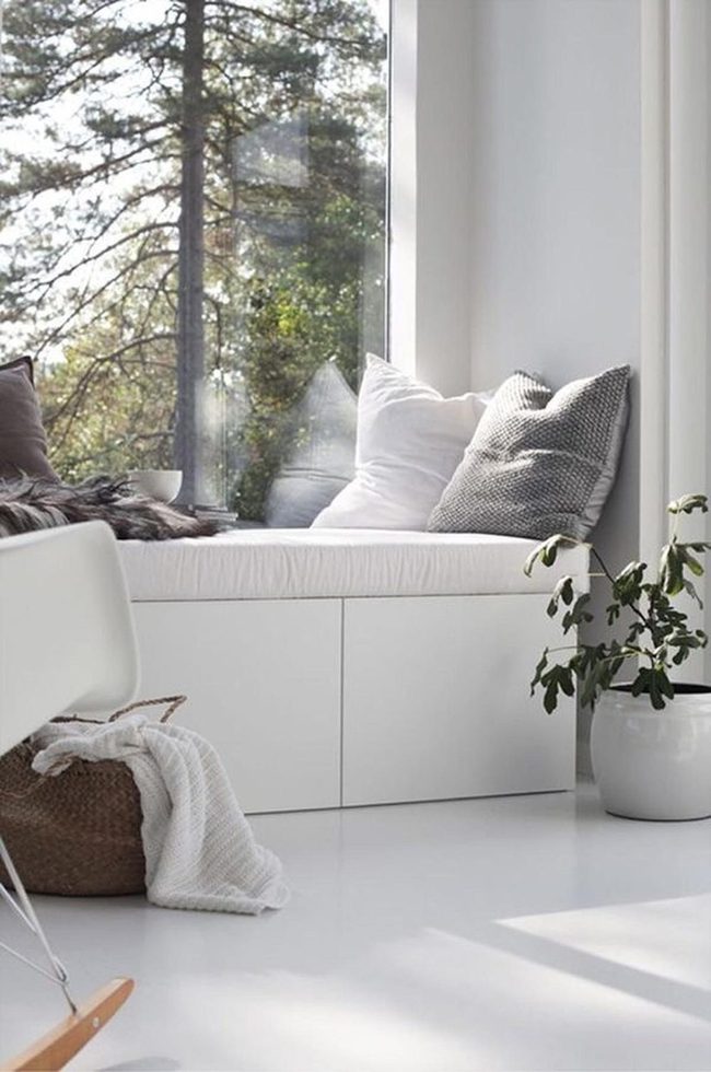 White Room, Living Green