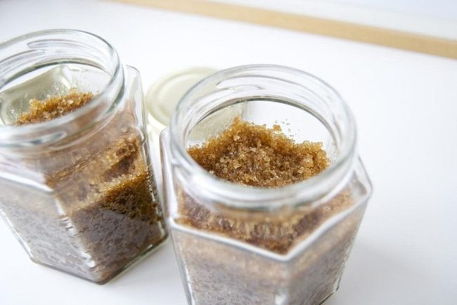 Golden Brown Sugar Crystals