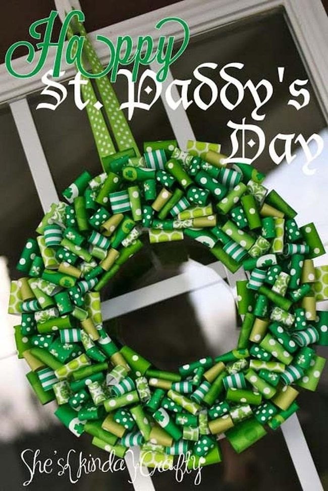 Green Ribbon Shamrock Wreath