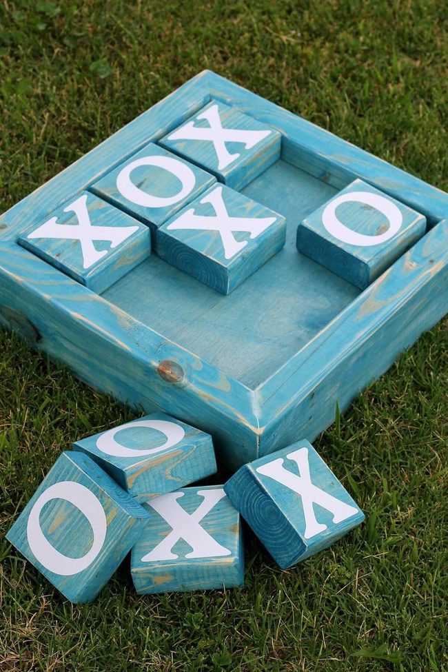 Giant Wooden Tic Tac Toe