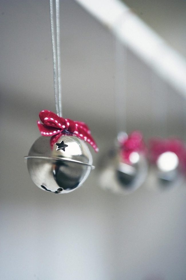 Shiny Silver Bells Red Bows