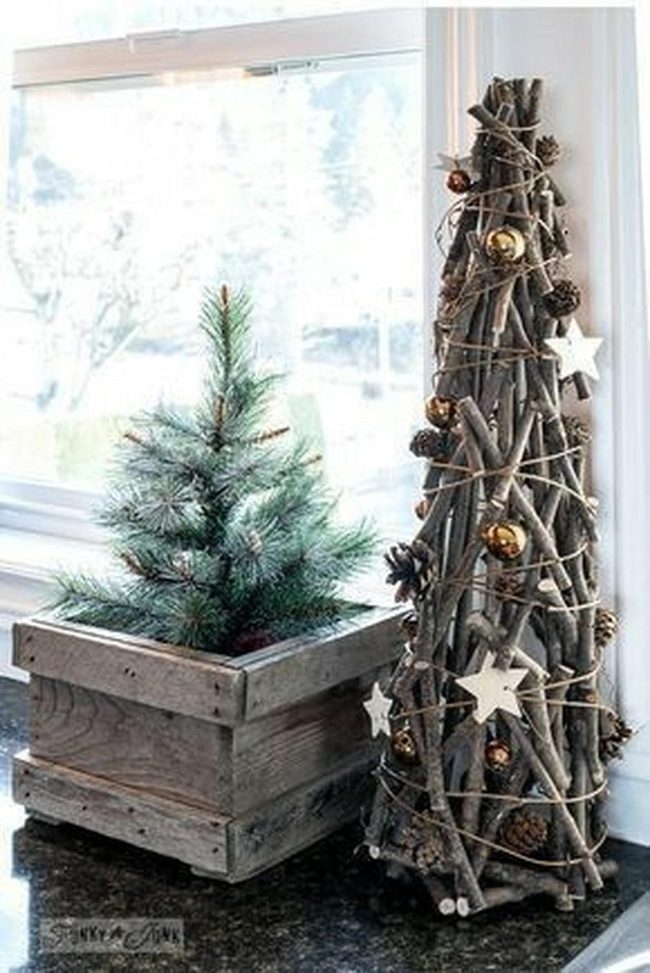 Natural Twig Tree Centerpiece