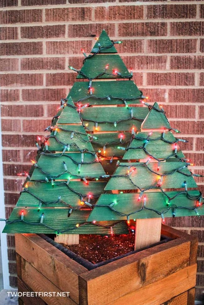 Green Painted Wood Tree With Lights