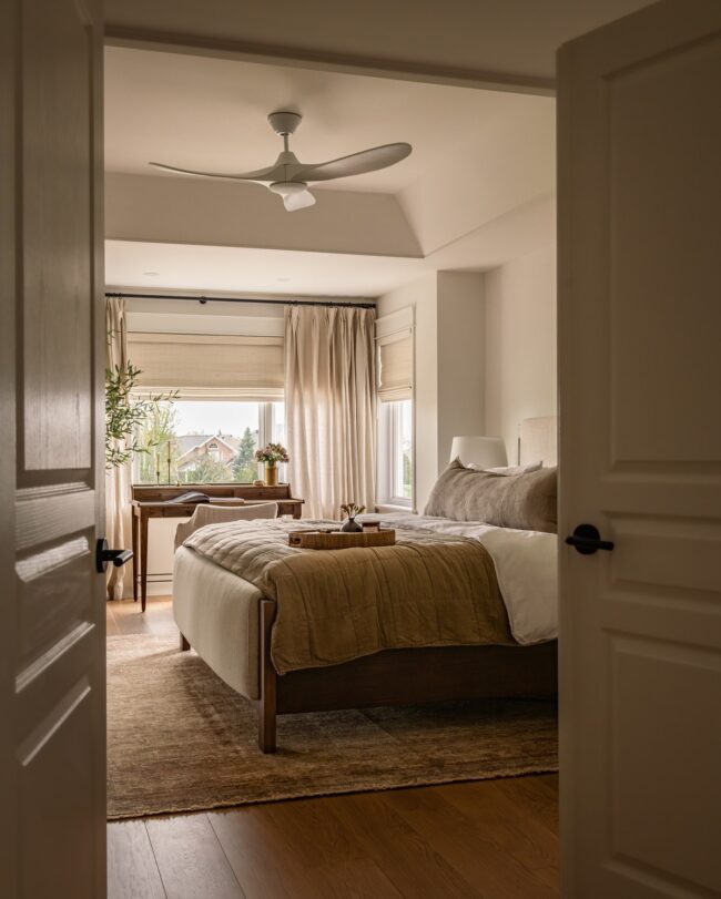 Tips to Make a Small Room Work as Both a Guest Room and Office