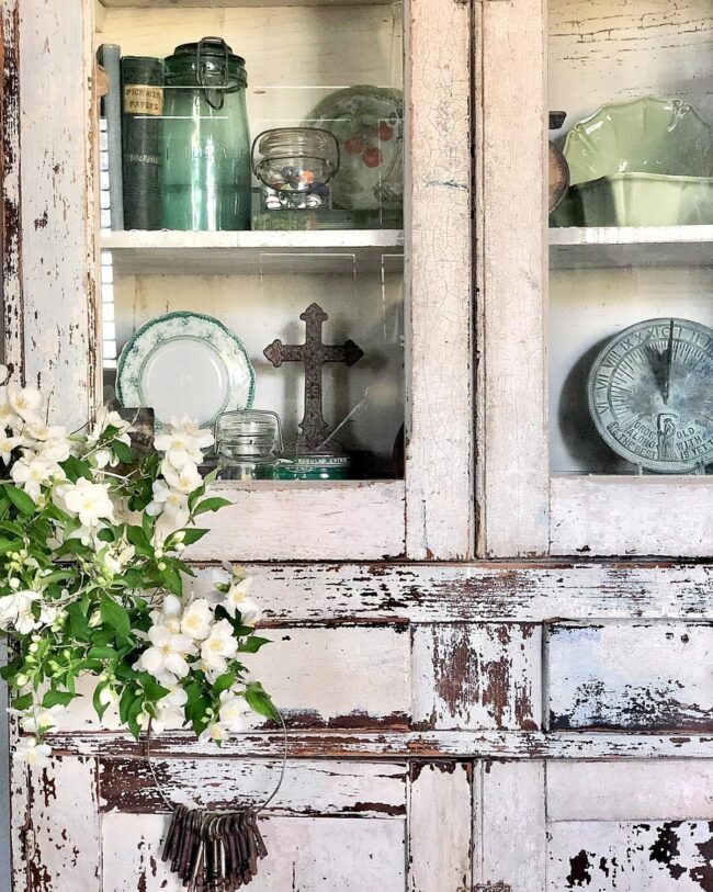 Versatile Color Schemes for a Timeless Home
