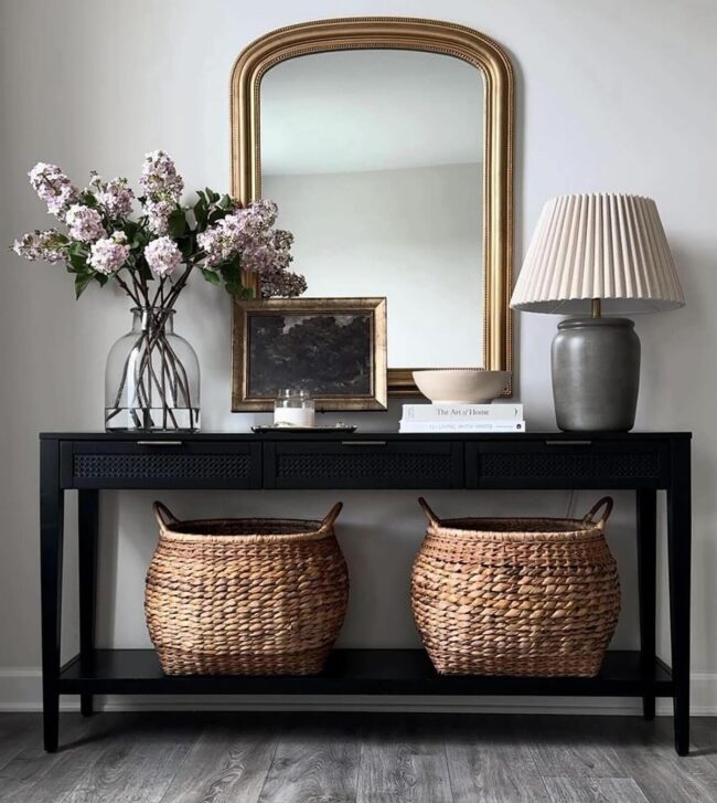 Essential Furniture Pieces for a Minimalist Home