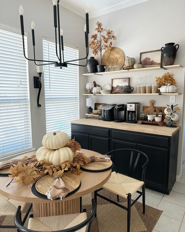 Must-Have Decor Pieces for a Fall-Inspired Home