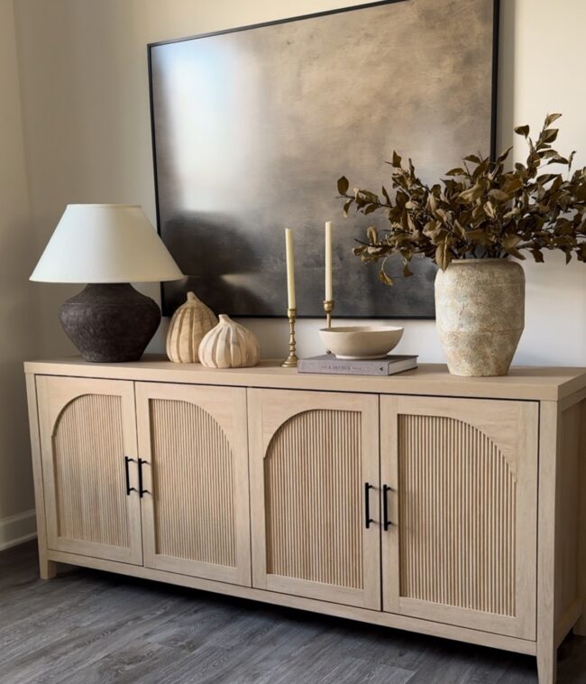 What Is Minimalist Home Decor?