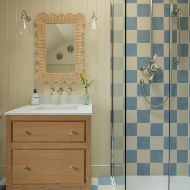 Tips on Selecting Complementary Colors for Tiles