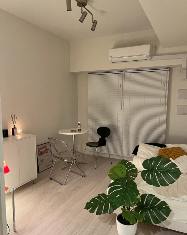 Space-Saving Hacks for a Stylish Urban Bedroom